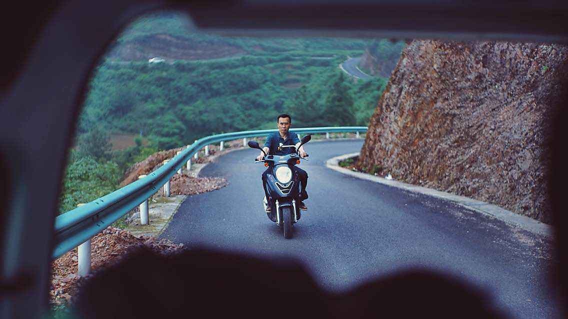 《路邊野餐》：辨認為夢境之後，直接讓身體墜入就好