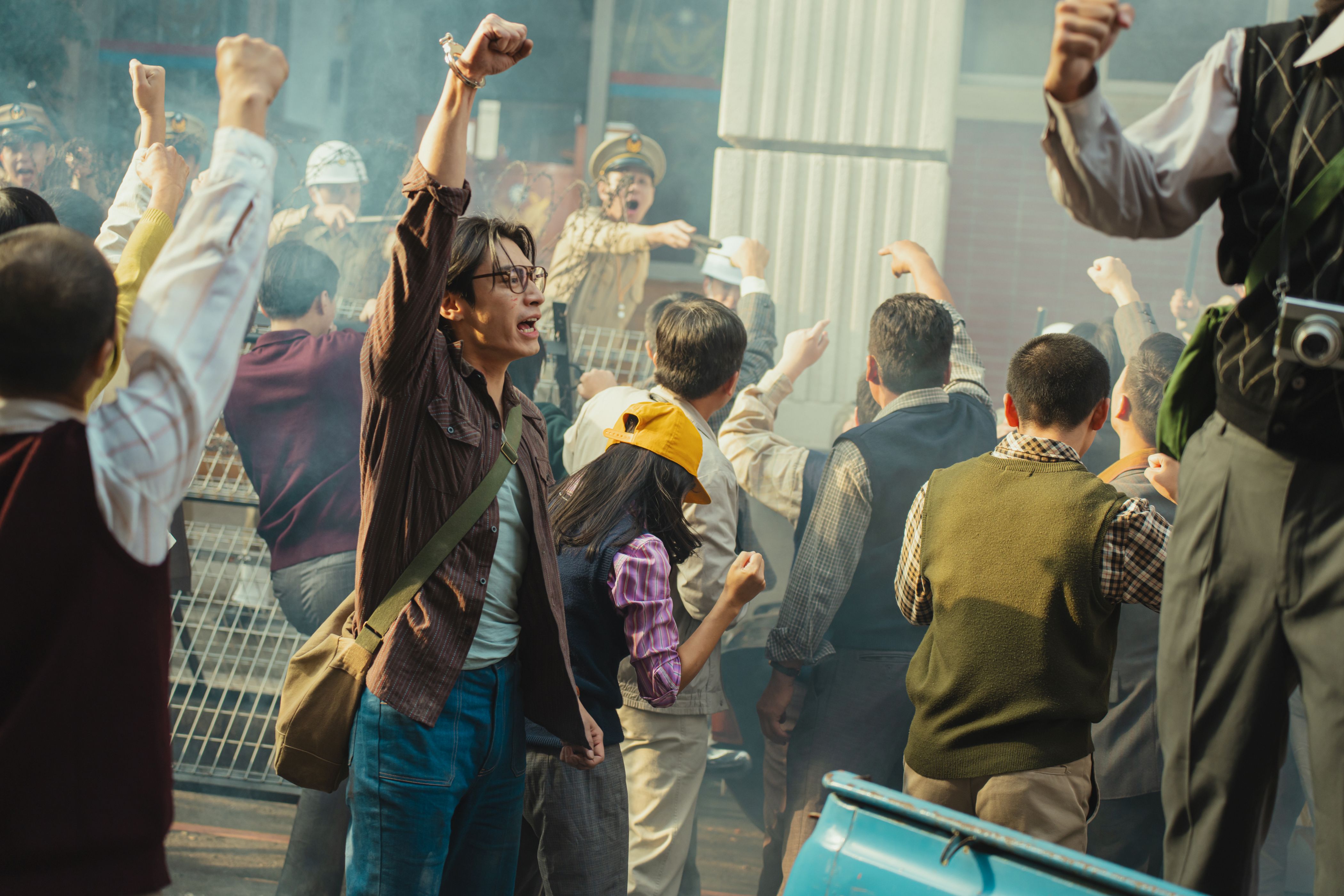 在歷史顯影的失據之間，重見《那張照片裡的我們》